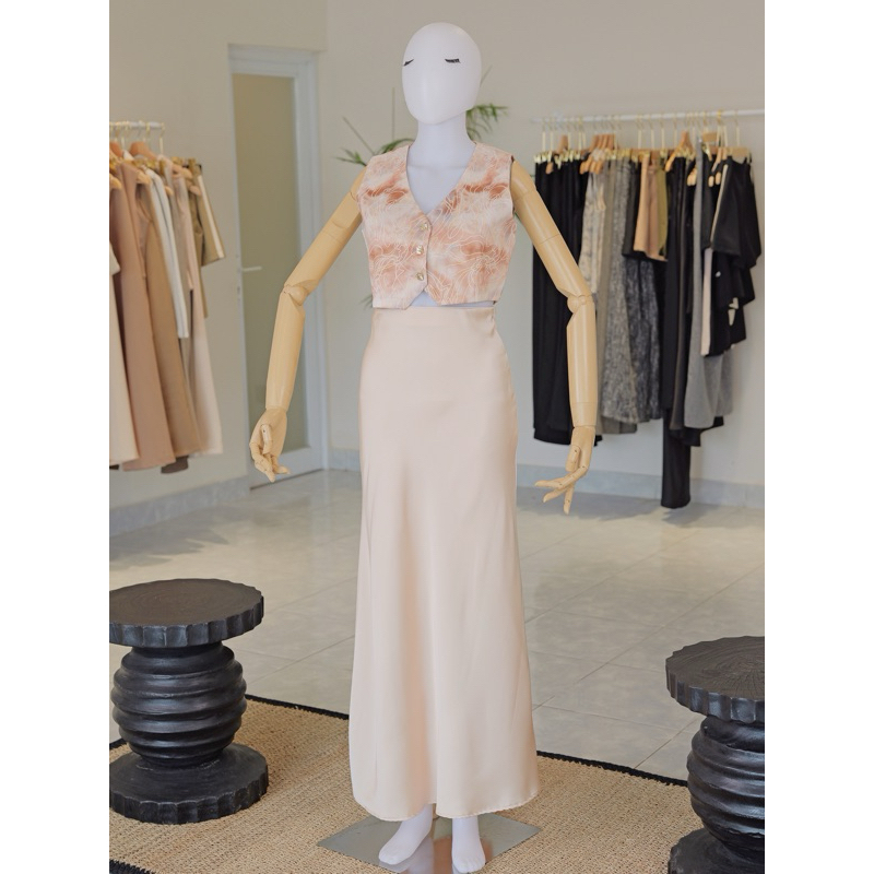 Lady Silk Skirt / Premium Silk Skirt / Tailored Silk Skirt / High Quality Skirt / Rok Wanita Panjang