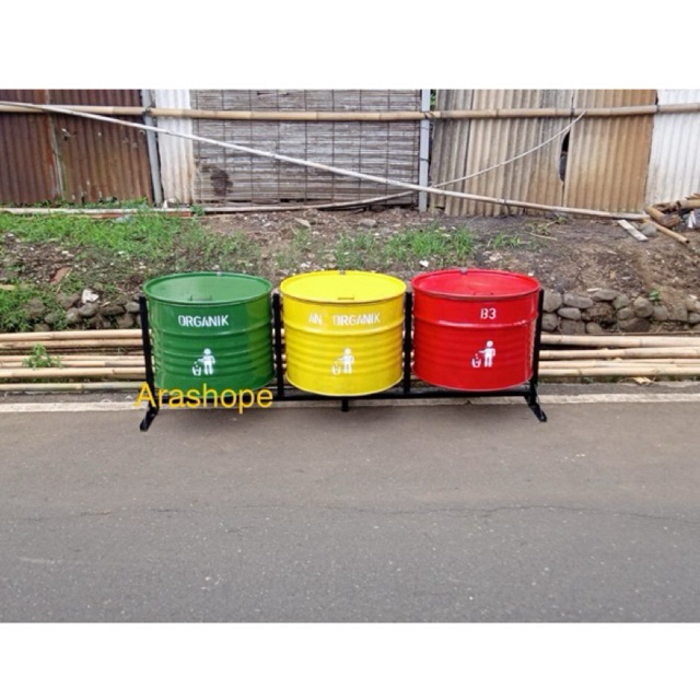 Tong sampah besi 3 pilah kapasitas 100 liter/drum besi