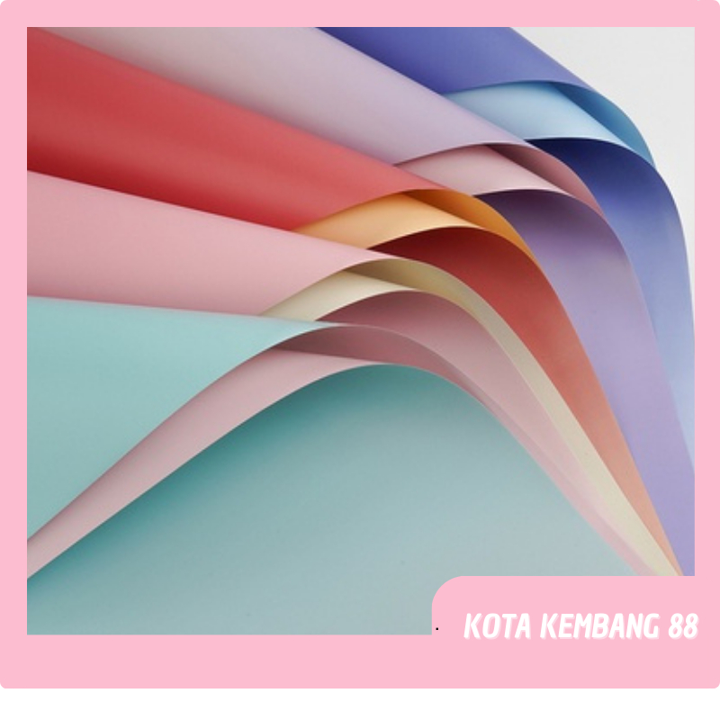 

20 LEMBAR Kertas Buket Bunga Gradasi Rainbow Waterproof Flower Wrapping Cellophane Gradient Matte Double Border KB034