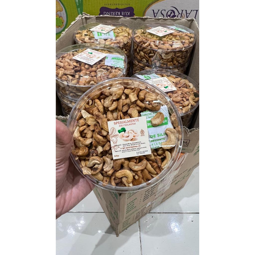 

Kacang Mente Sulawesi Patahan 250 Gram Enak Asin Gurih