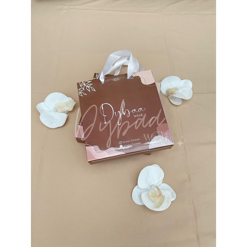 

Box Dybaa.wear