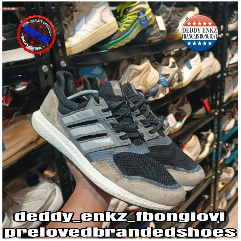 Sepatu ADIDAS Second Good Condition Like New Size 45