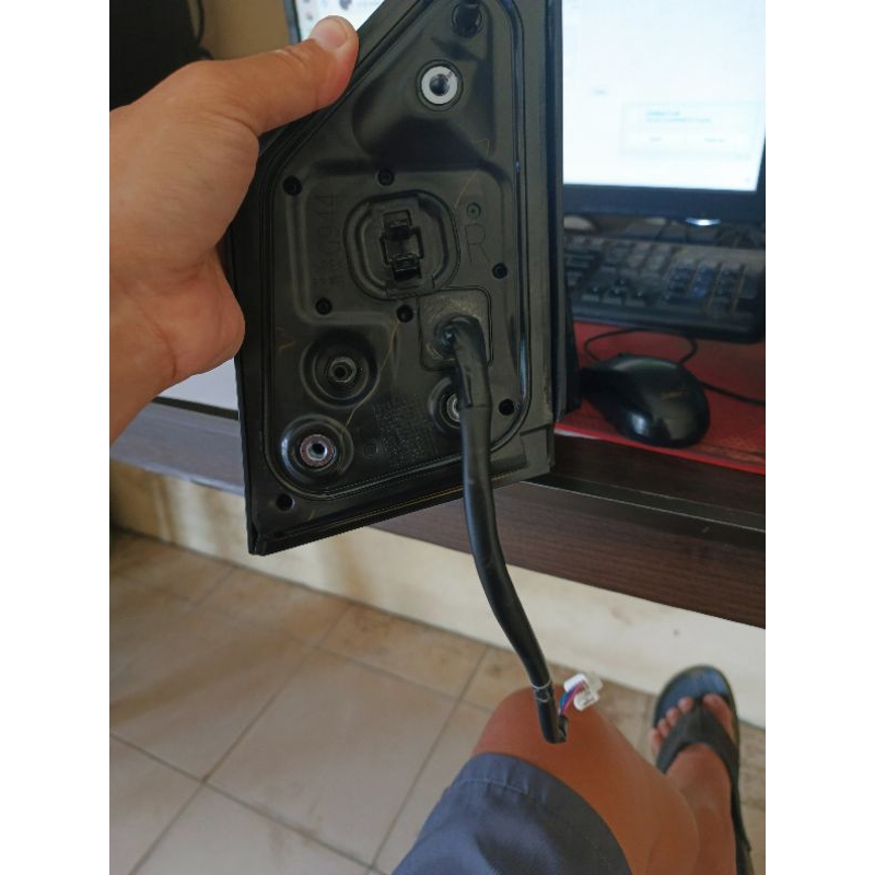 Spion Mobil SIGRA R, CALYA ( Belum Ada cover,Kaca, & Sein )