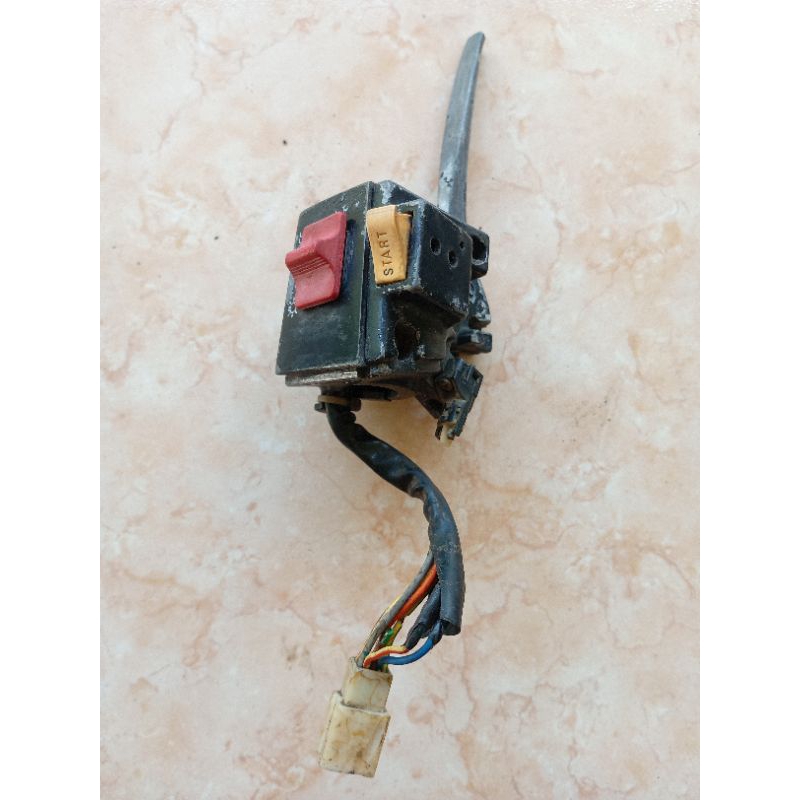 HOLDER SAKLAR SUZUKI RC 100 BRAVO DK SPIRIT SPRINTER KANAN ORIGINAL CABUTAN MOTOR