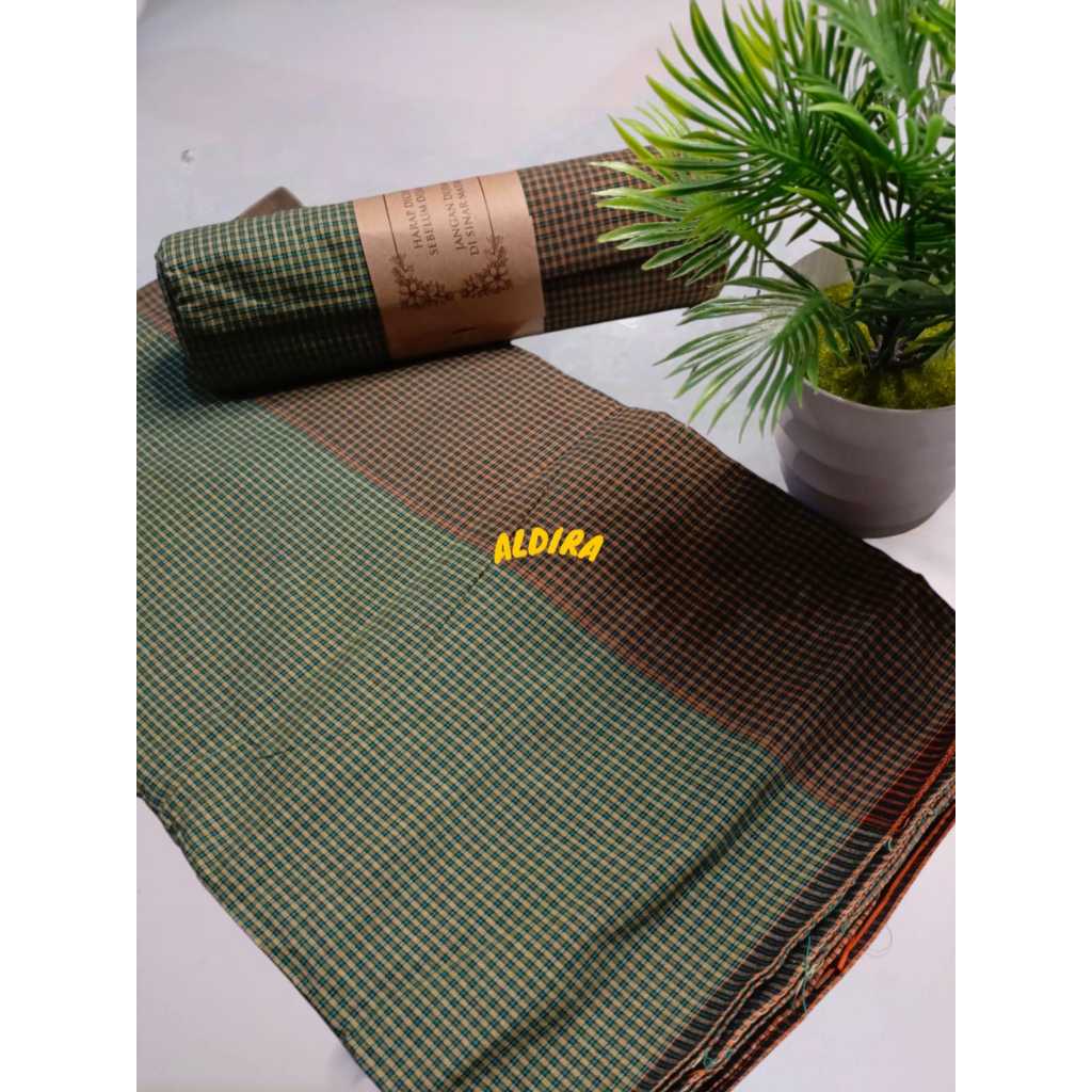 Kain Jarit PSR Kotak-Kotak Kecil