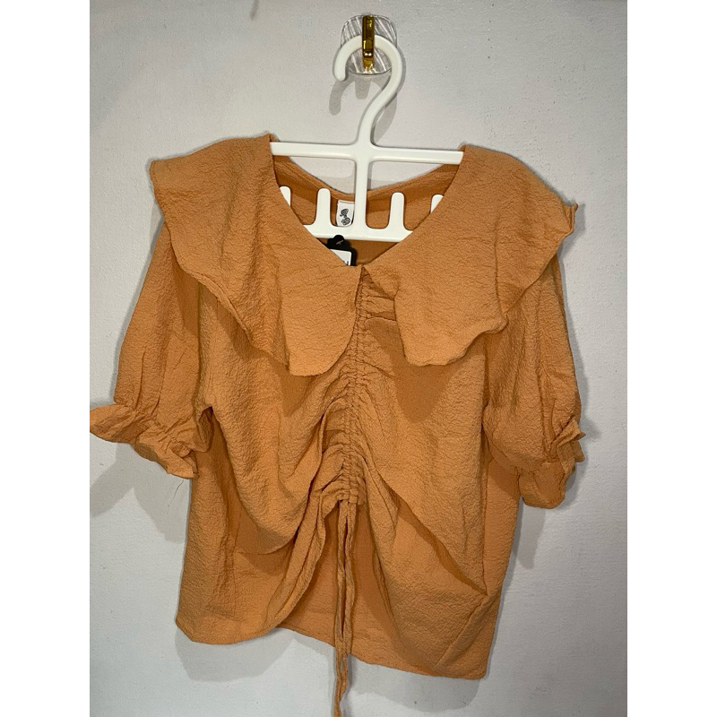 Preloved blouse depan serut