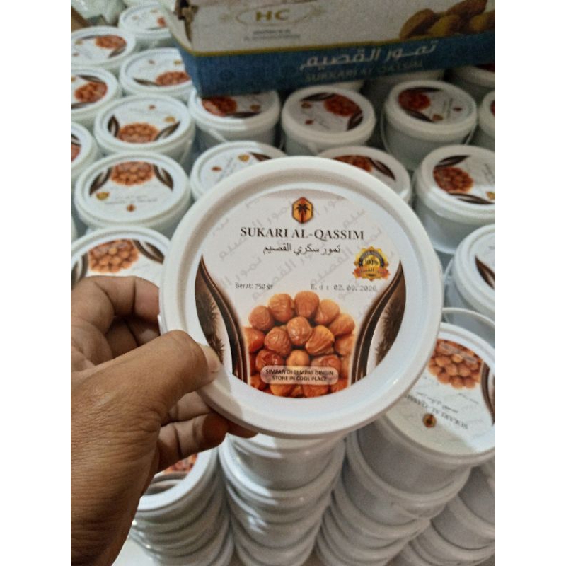 

Kurma Ember Sukkari Al Qassim Ori 100% 750gr, Kurma Sukkari, Sukari Al Qassim, Kurma Ember