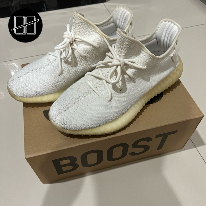 SEPATU YEEZY CREAM SECOND ORI