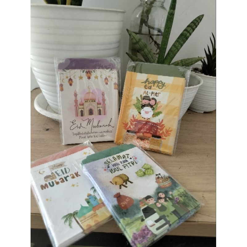 

SALE!! AMPLOP LEBARAN GLOSSY SIZE MEDIUM ISI 10/PACK