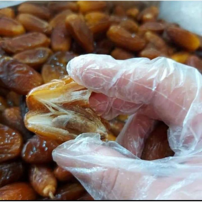 

KURMA TUNISIA NON TANGKAI 1KG