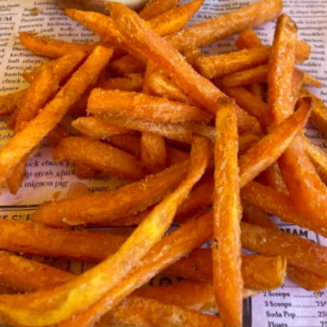 

Frozen Sweet Potato Fries Ubi Goreng Renyah Manis 1kg