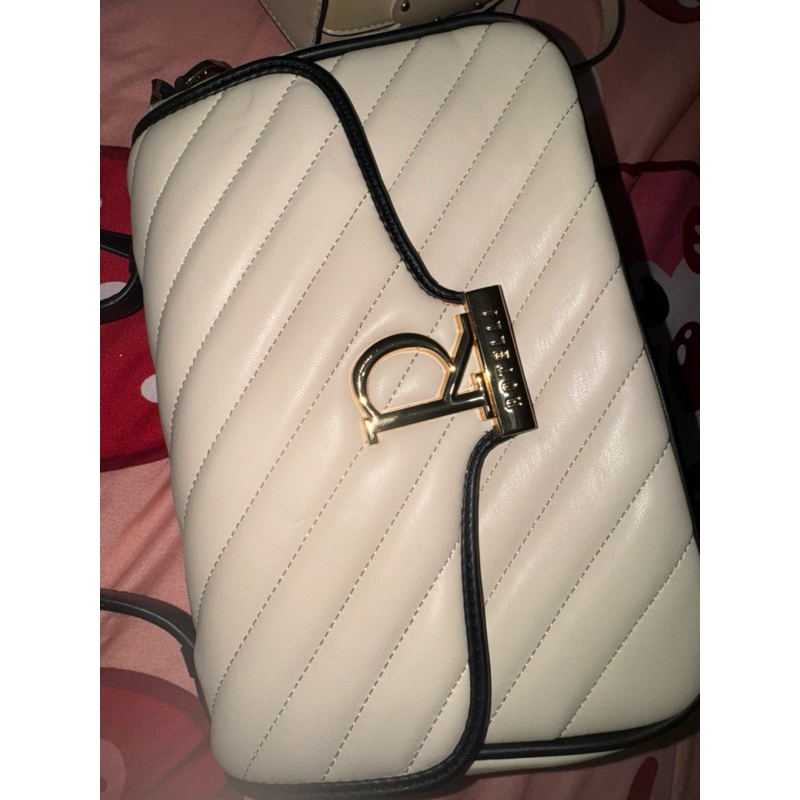 tas rotelli preloved