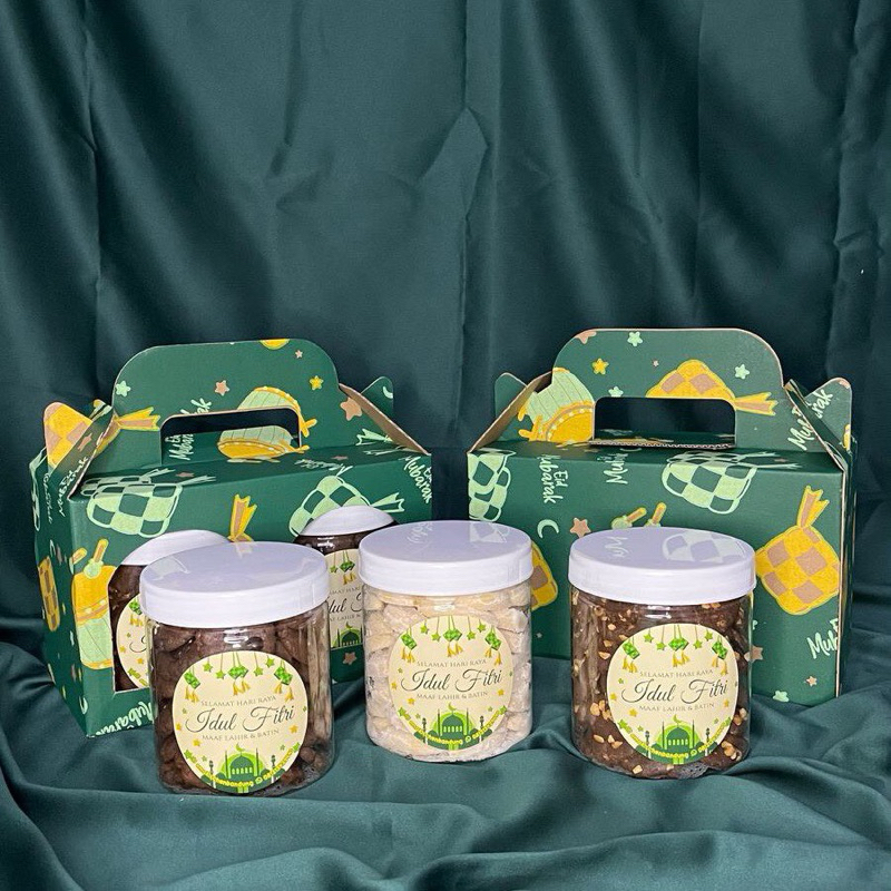

Hampers Lebaran tabung isi 2