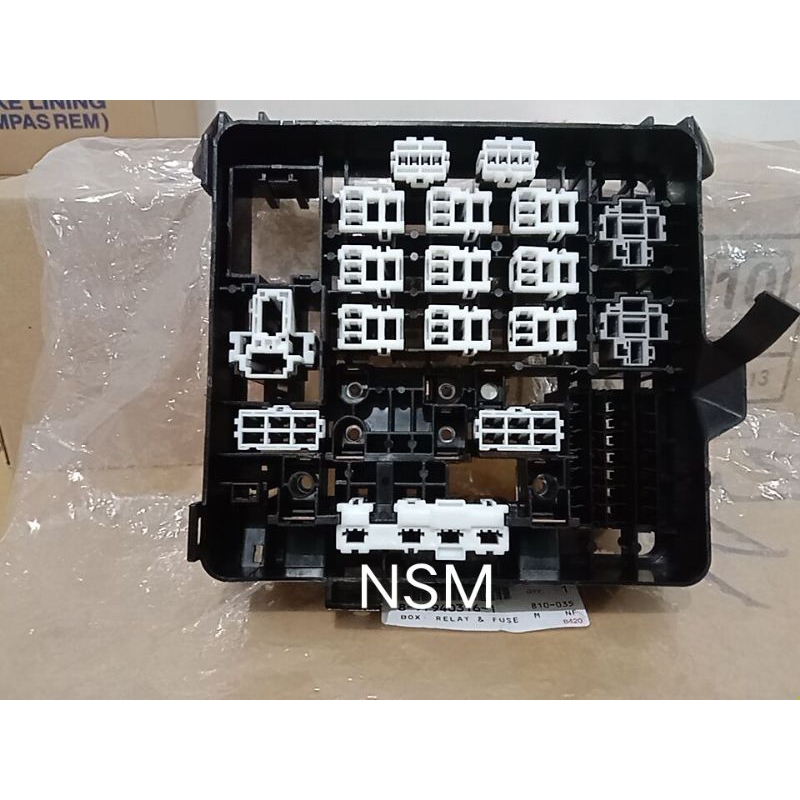 BOX RELAY & FUSE / BOX SECRING ISUZU PANTHER TBR541 PANTHER KAPSUL LM-LV-LS TOURING ORIGINAL IMPORT 