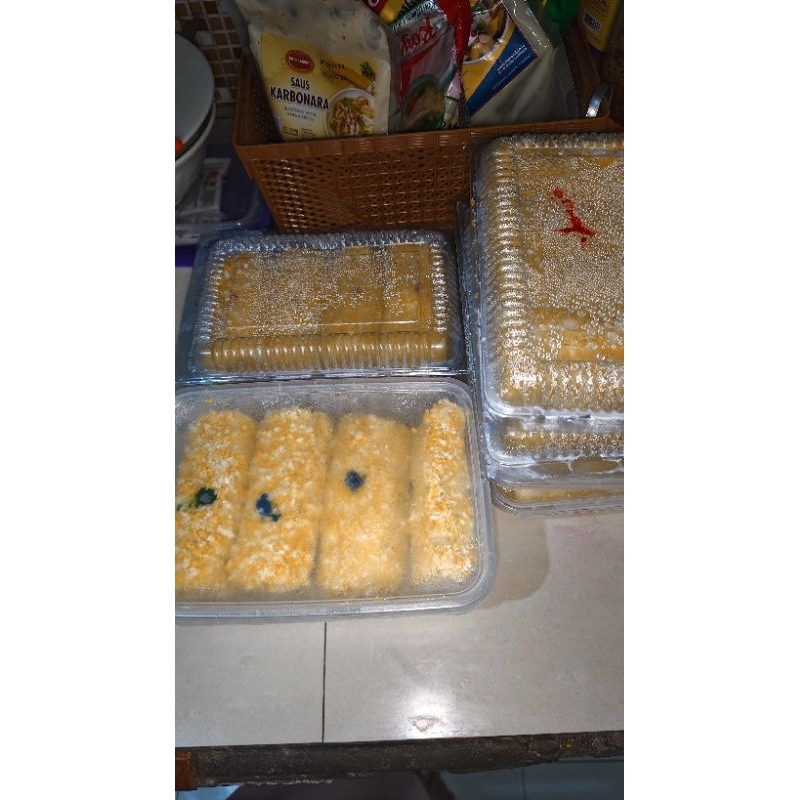 

reSOLes Beef Cheese frozen 1box (4pcs)