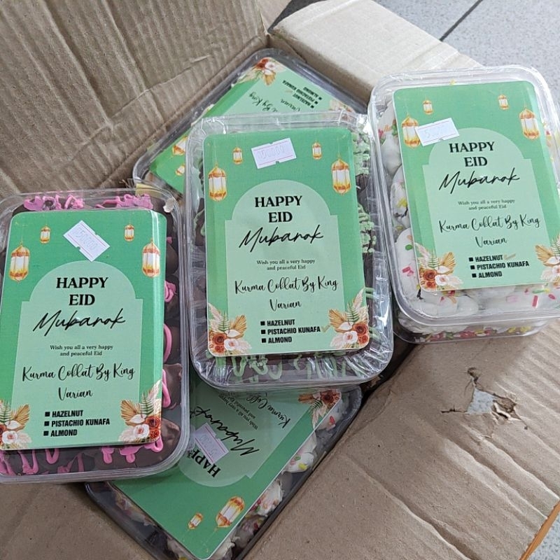 

kurma coklat toples kotak