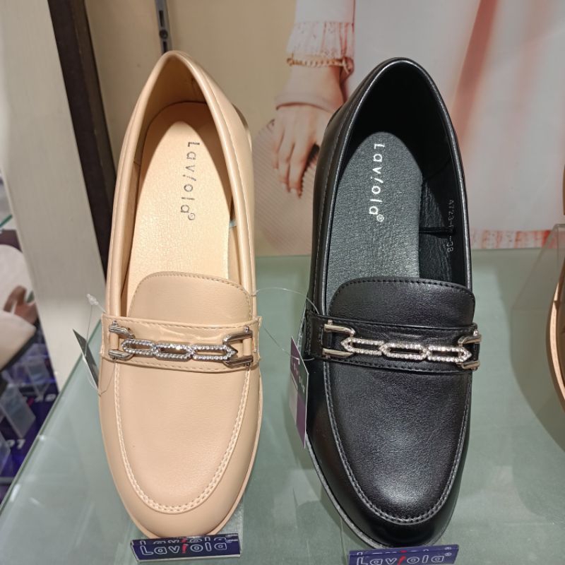 sepatu wanita loafer/oxford LAVIOLA original