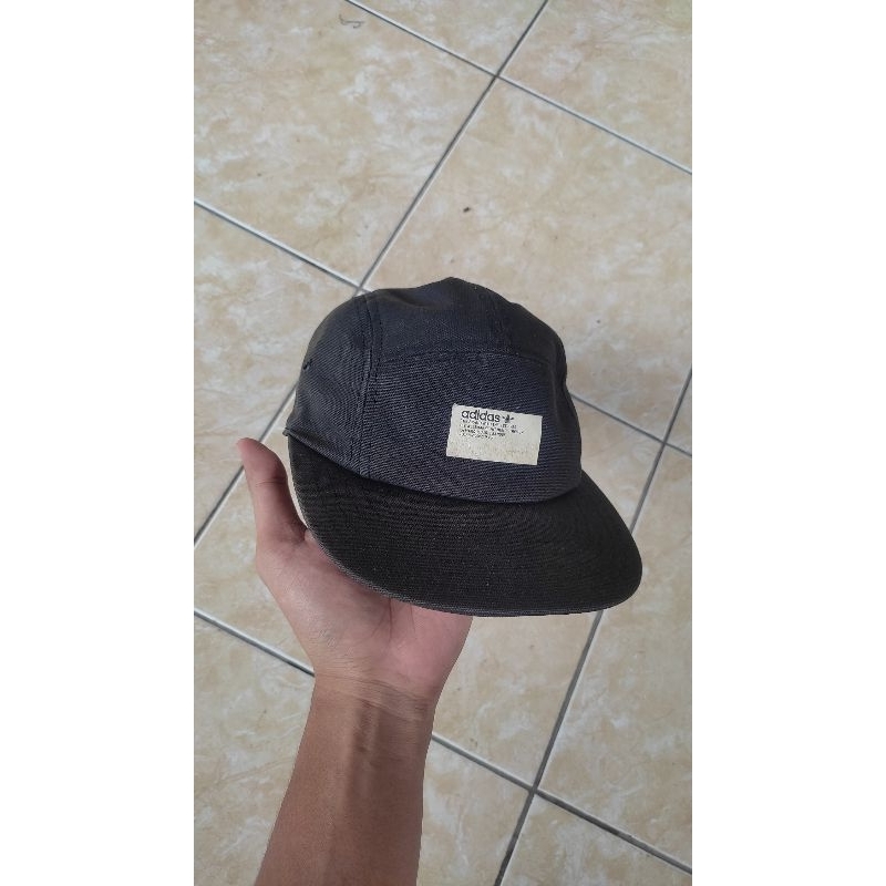 topi 5 panel Adidas NMD