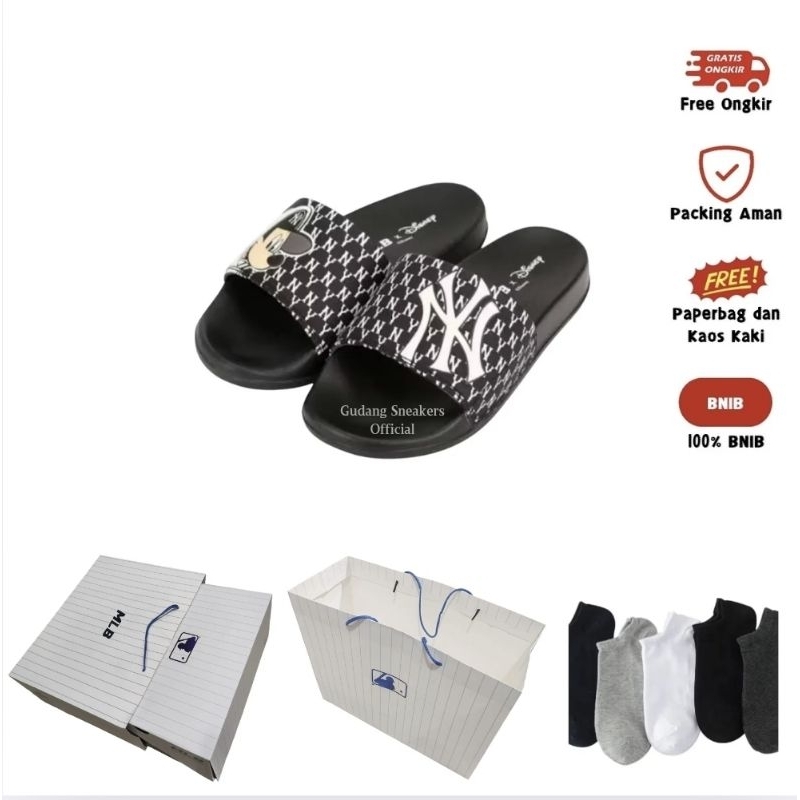 MLB X Disney Mickey NY Yankees Black White Sandal Original