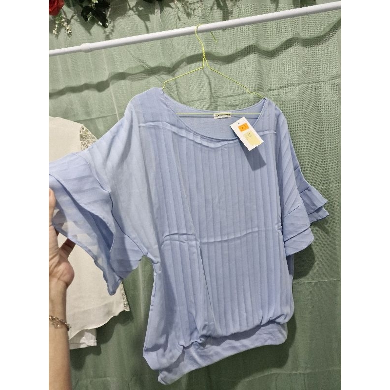 Blouse/atasan Brand dari avv standard