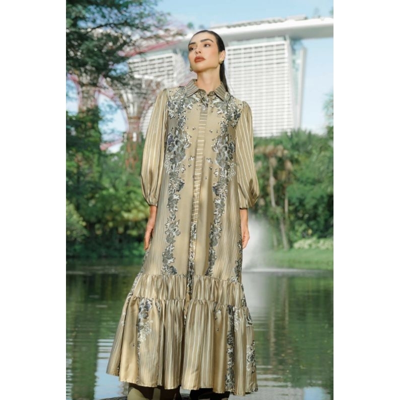 Benang Jarum - Aquila Tiered Dress - Tan - S   { NEW }