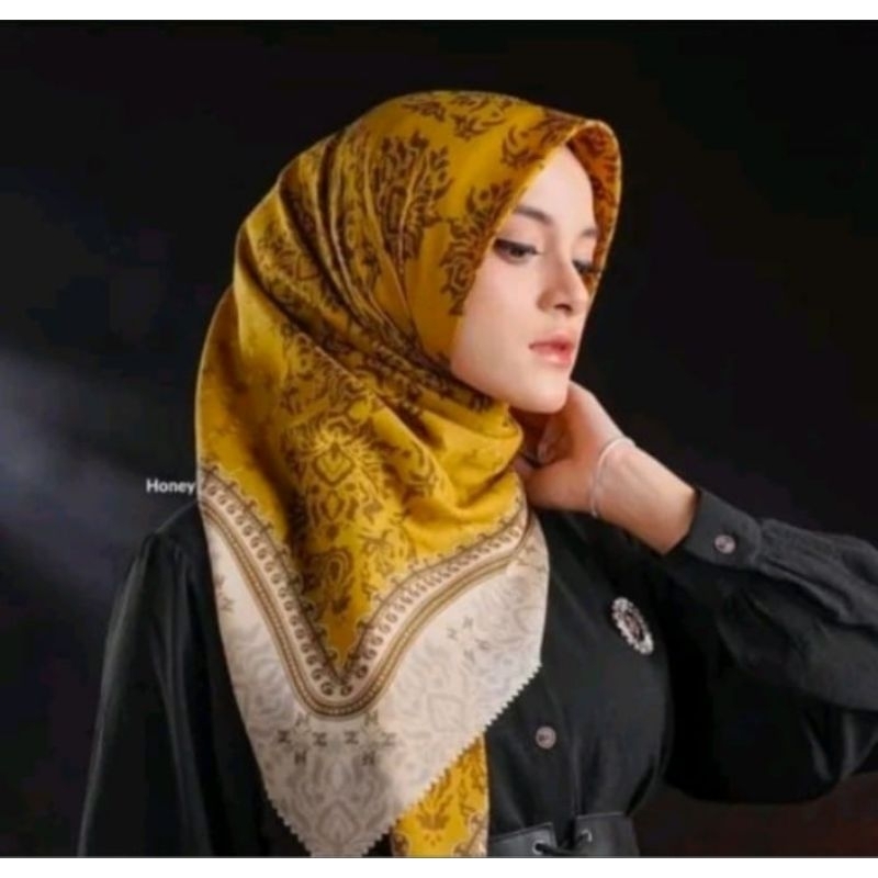 KERUDUNG SEGI EMPAT HIJAB MOTIF PREMIUM ANGGREK KUNING