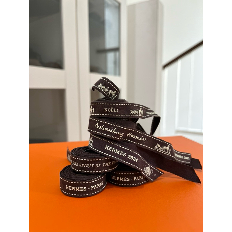 

Pita Ribbon H3rm3zz Authentic / Tali Box Ribbon H**mez lebar 1 cm