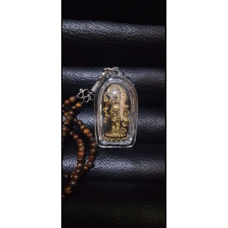 liontin ganesha berdiri