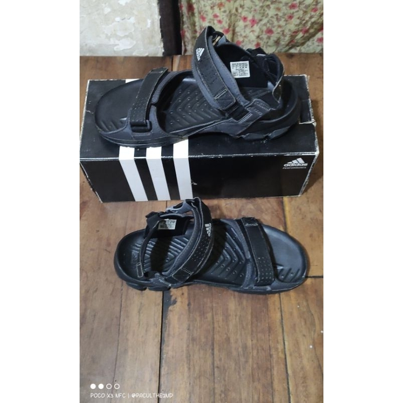 SANDAL GUNUNG ADIDAS SECOND