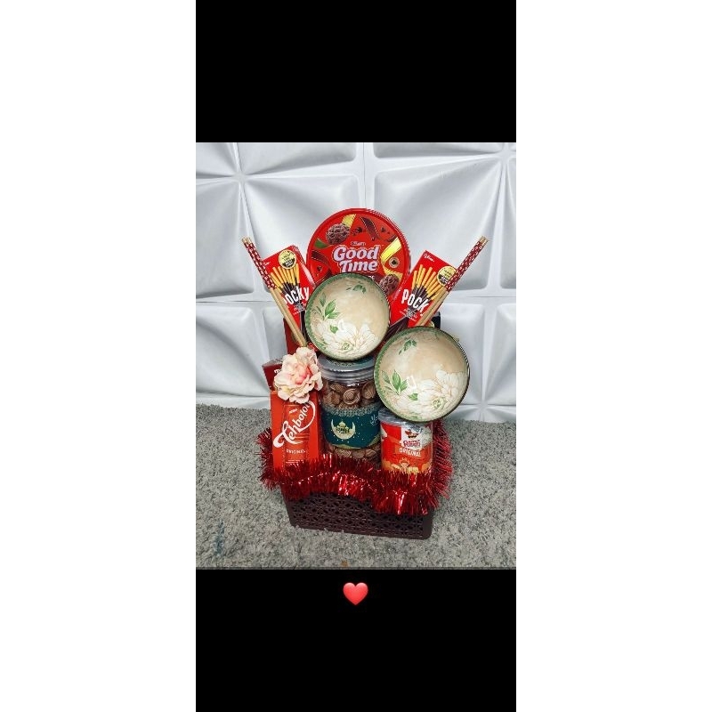 

Parcel murah meriah, hampers lebaran, parcel Snack, parcel sembako, parcel pecah belah