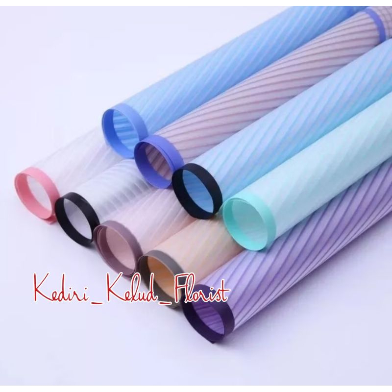 

Kertas Buket Motif Garis Garis FREE PACKING Waterproof Cellophane Colour Motif Blaster Kertas Buket Motif Warna Flower Wrapping Motif Kertas Buket Pembungkus Bunga Color Waterproof Cellophane Kertas Buket Blaster Motif Garis Garis