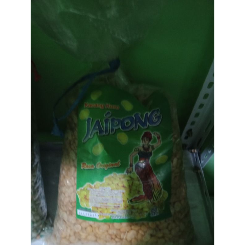 

Kacang koro kupas 1kg asin jaipong