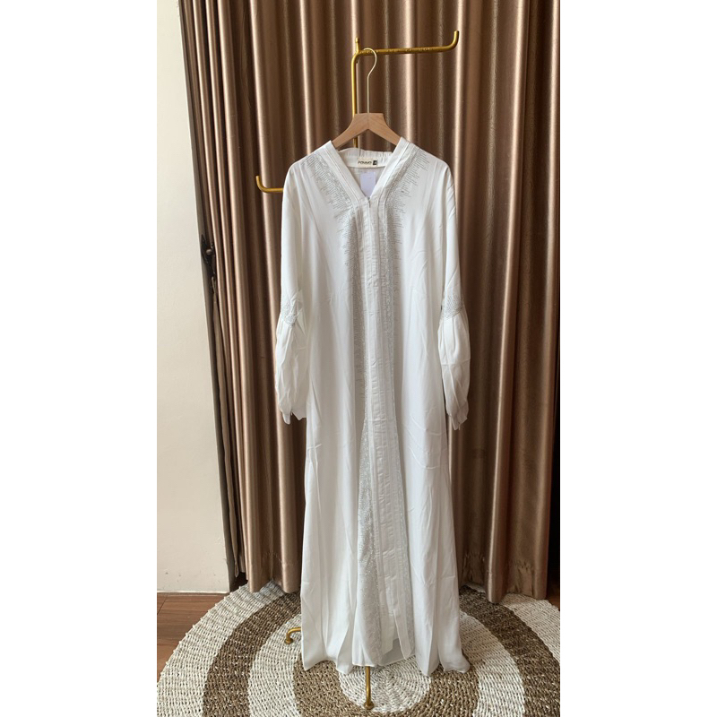 Abaya Putih Swarovski