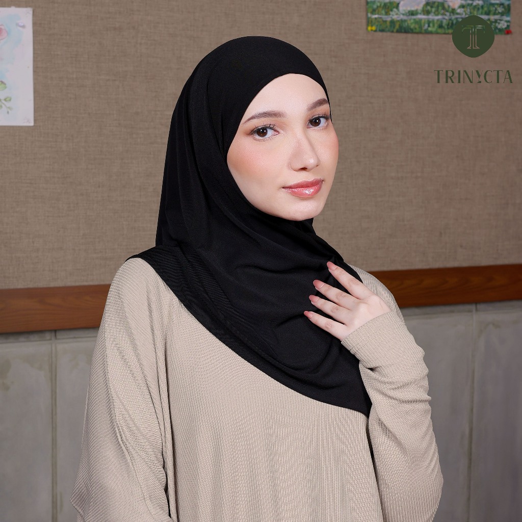 Trinycta Aluna - Hijab Bergo