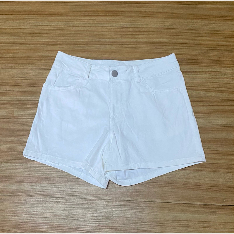 Celana pendek wanita twill (Defect)
