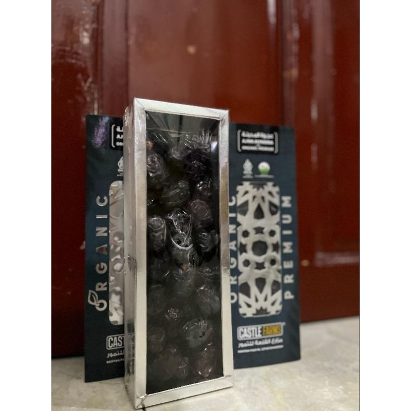 

Kurma Ajwa Castle Farms 500gr