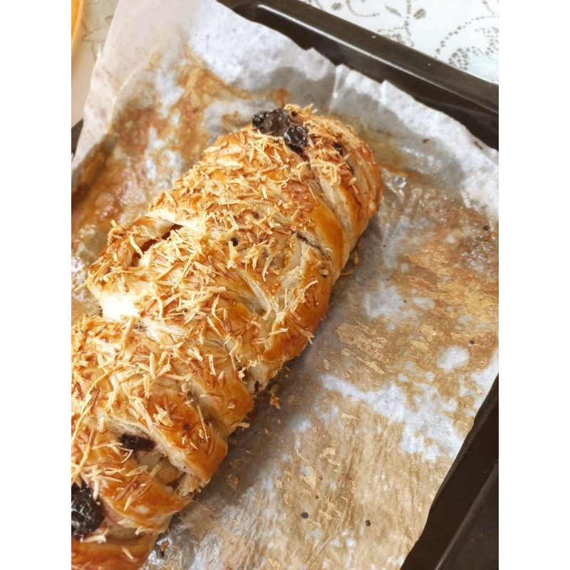 

Strudel Isi Coklat Pisang Keju