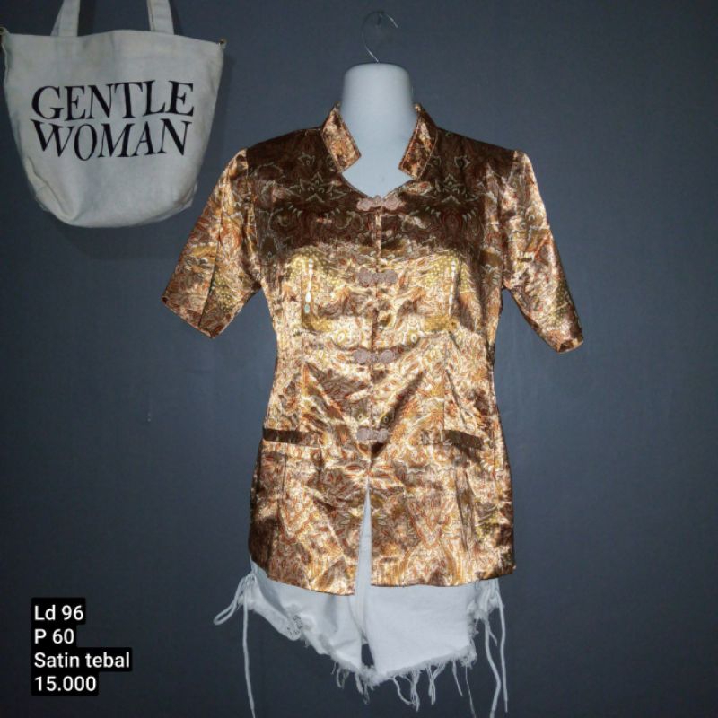 BLOUSE SHANGHAI SATIN TEBAL MOTIF BATIK GOLD ORIENTAL