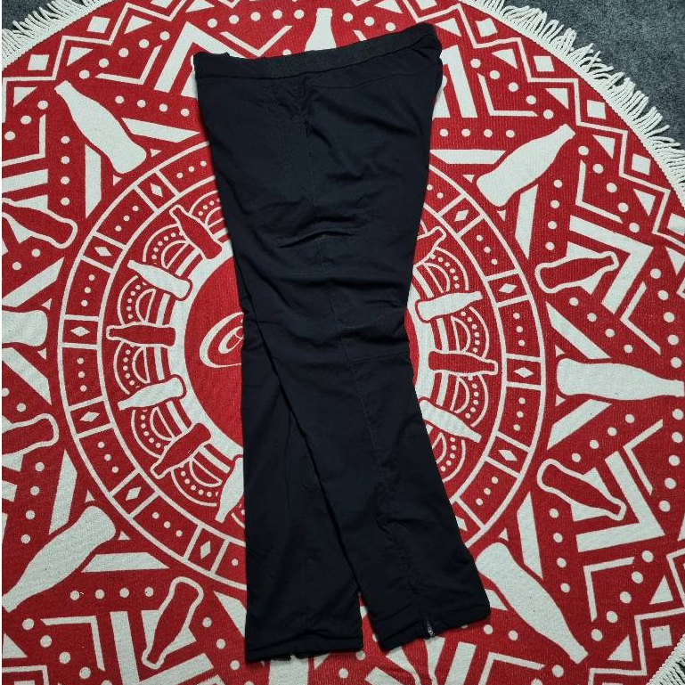 Celana uniqlo cargo parasut inner polar women size