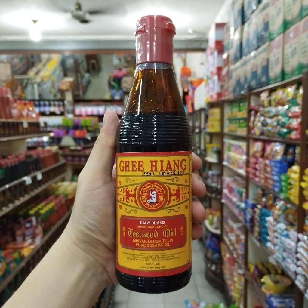 

GHEE HIANG TEELSEED OIL PURE SESAME OIL MINYAK WIJEN BABY BRAND 300 ml