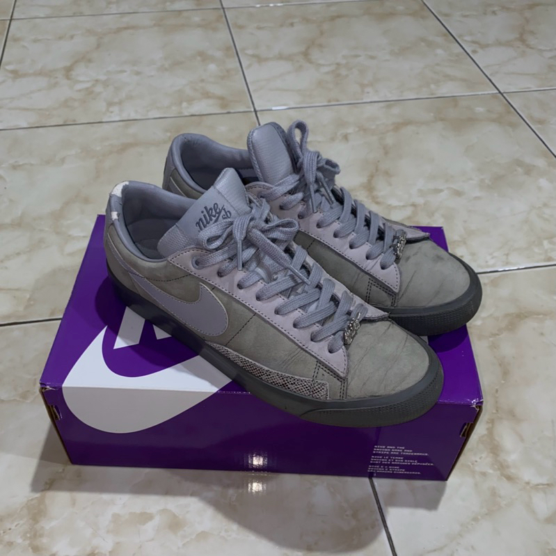 NIKE SB BLAZER FPAR (FORTY PERCENT AGAINST RIGHTS) SIZE US 9