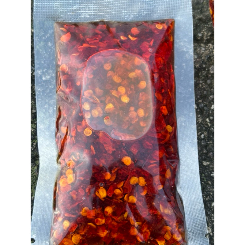 

HALAL MUI Chili Oil Koenak ebi kemasan saset 30 gram / chili oil murah lezat