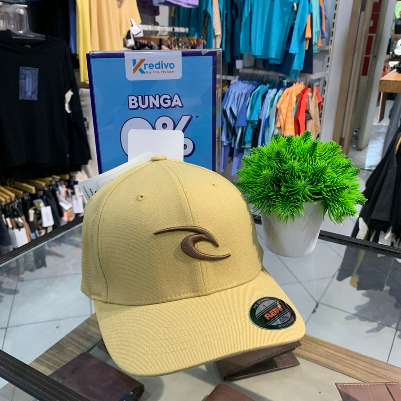Topi Ripcurl S23 Tepan Flexfit Cream