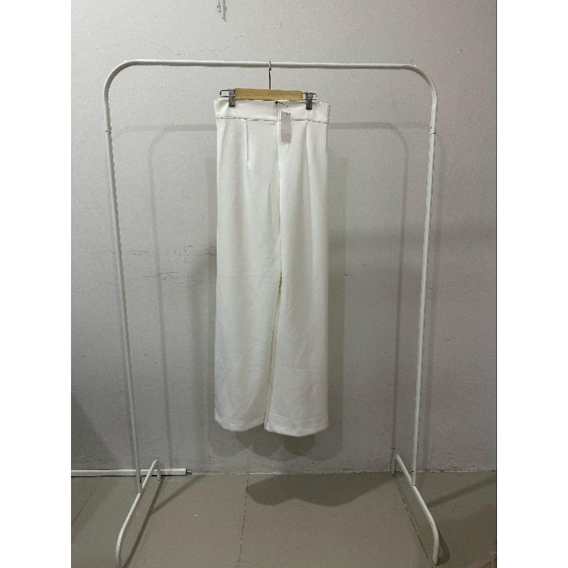 Kulot Panjang Warna Putih