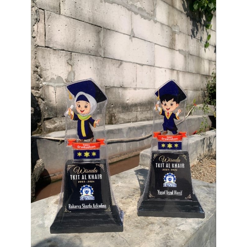 VANDEL WISUDA AKRILIK