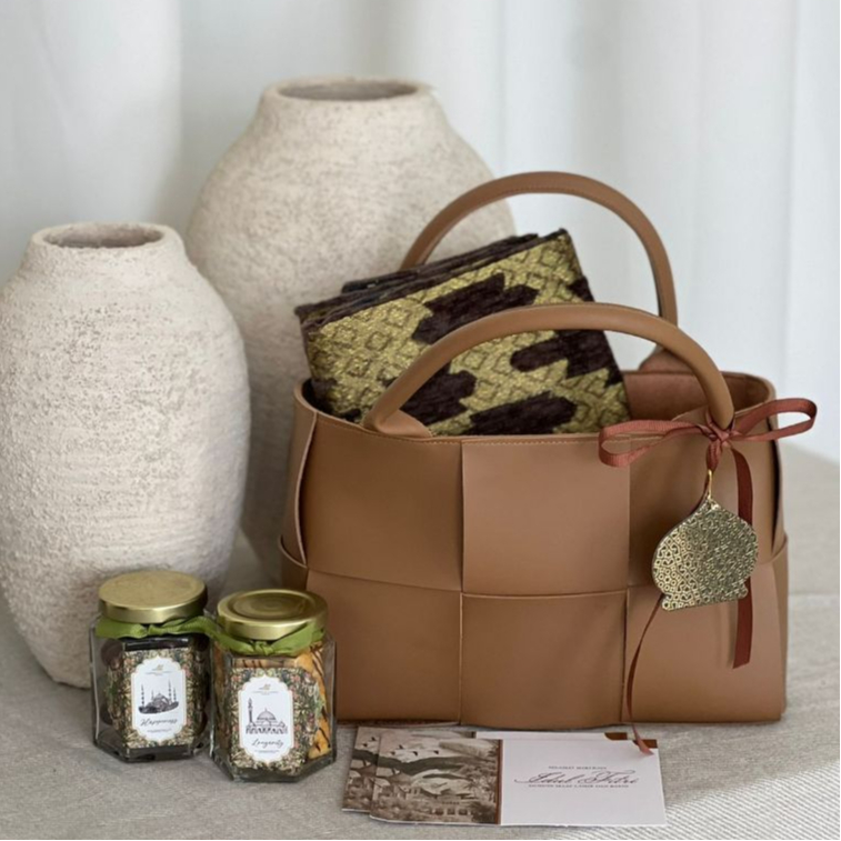 

DUNE BAG HAMPERS