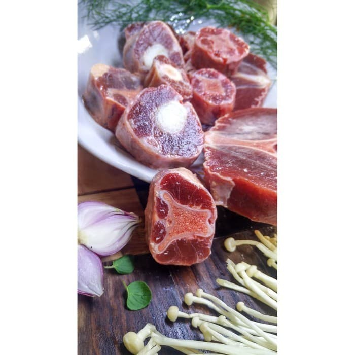 

Daging buntut sapi spesial 500 gram oxtail beef 500 gram lokal