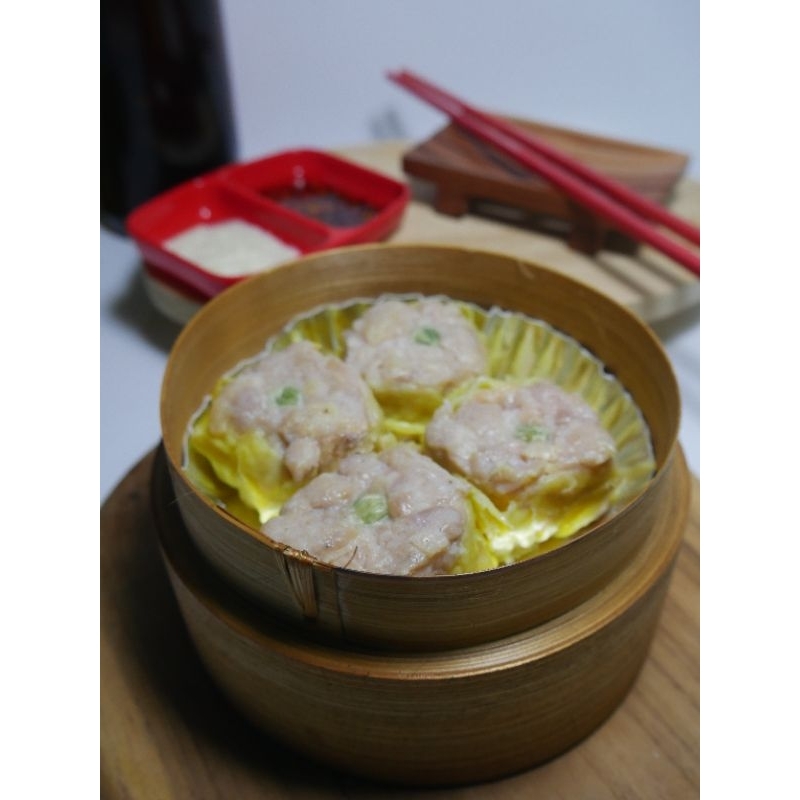 

Dimsum Siomay Udang Premium (full daging + sedikit tepung) isi 10 pcs HALAL