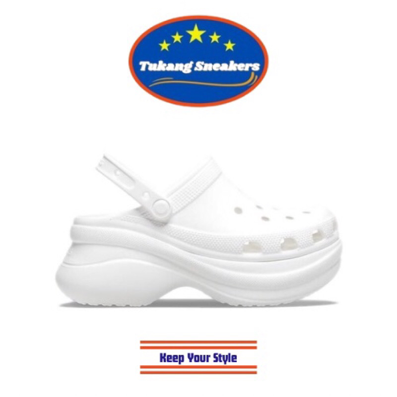Sepatu Sandal Wanita Crocs Classic Bae Clog White CCR206302100