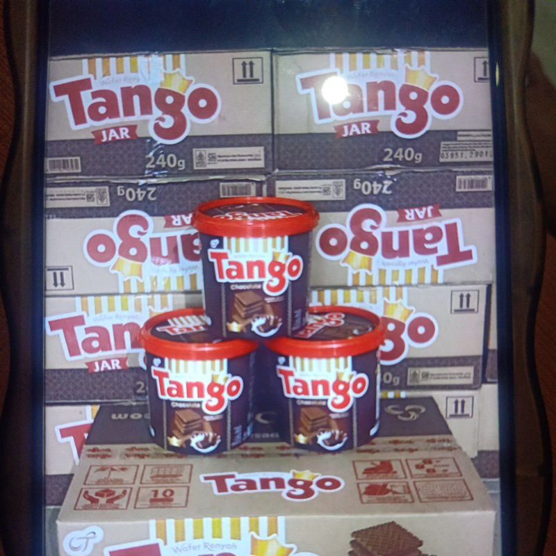 

1 KALENG TANGO WAFER COKLAT